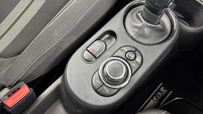 MINI Hatchback 135kW Cooper S Level 1 33kWh 3dr Auto Electric Hatchback